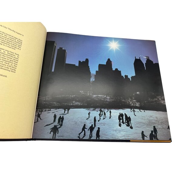 New York: City of Many Dreams by Bill Harris – 1983 Coffee-Table Book Hardcover - Picture 7 of 10